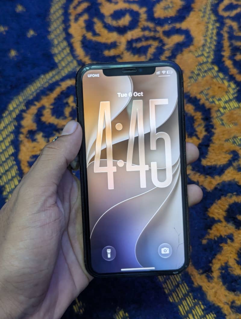 Apple iPhone 11 Pro 3