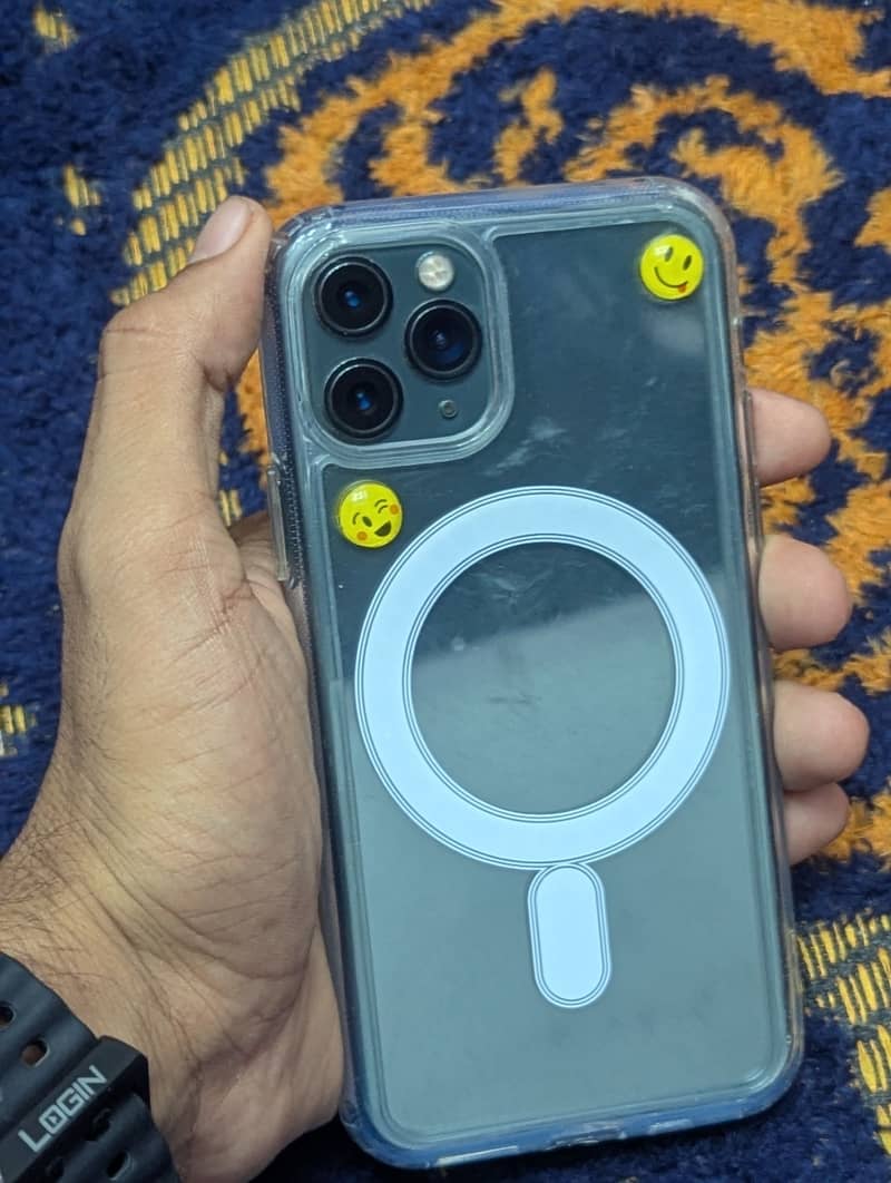 Apple iPhone 11 Pro 6