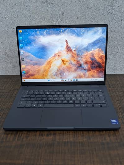 Dell 14 Pro Ultra 5 Processor 16gb Ram DDR5 512gb NVMe