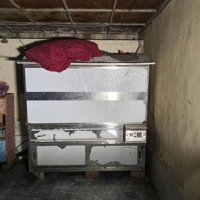 fast food counter