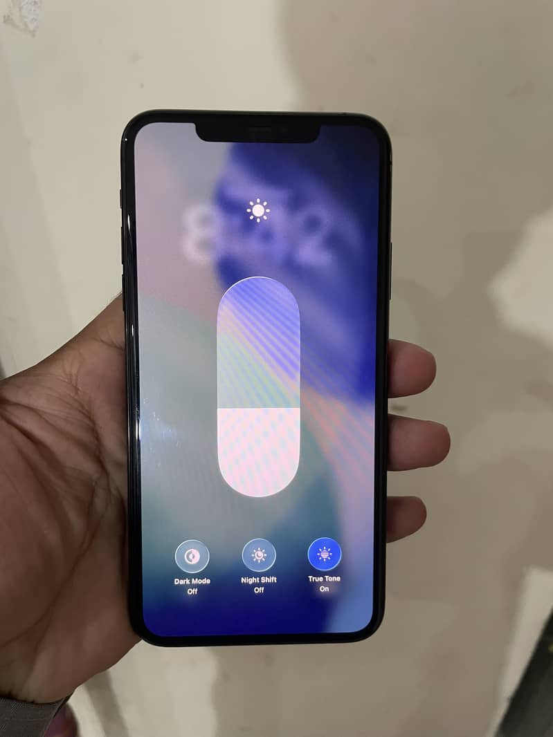 Apple iPhone 11 Pro Max 2