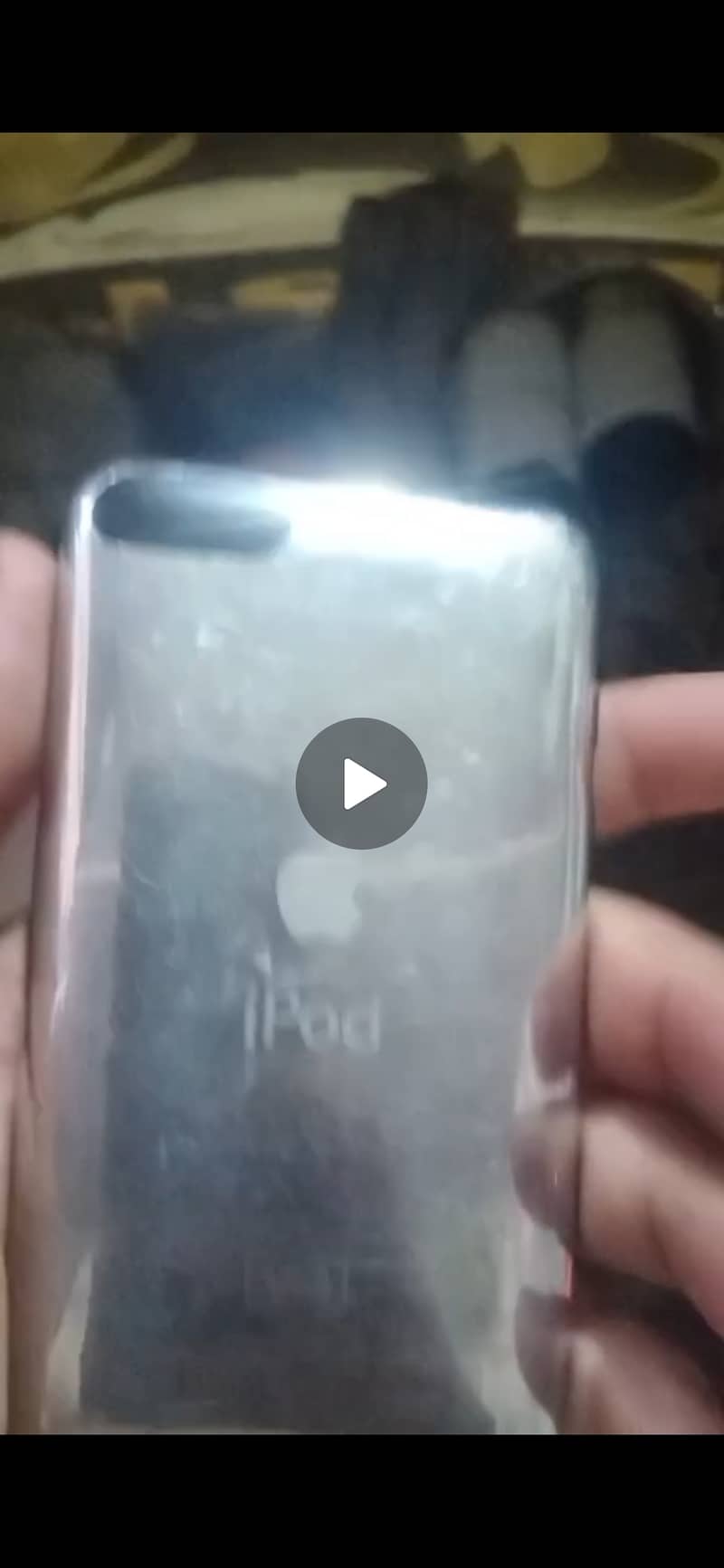 Ipod 3 8/10 condition 3