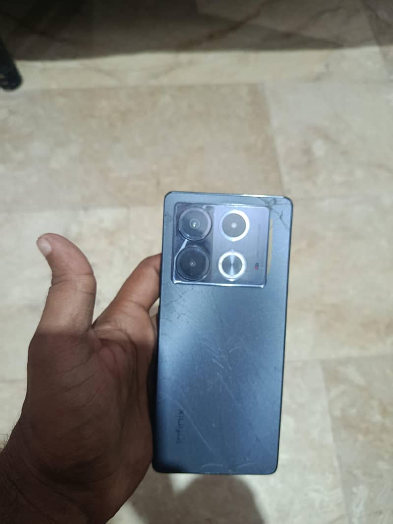 Infinix Note 40 2