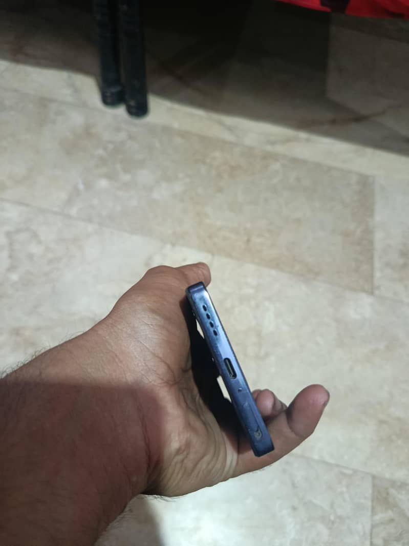 Infinix Note 40 5