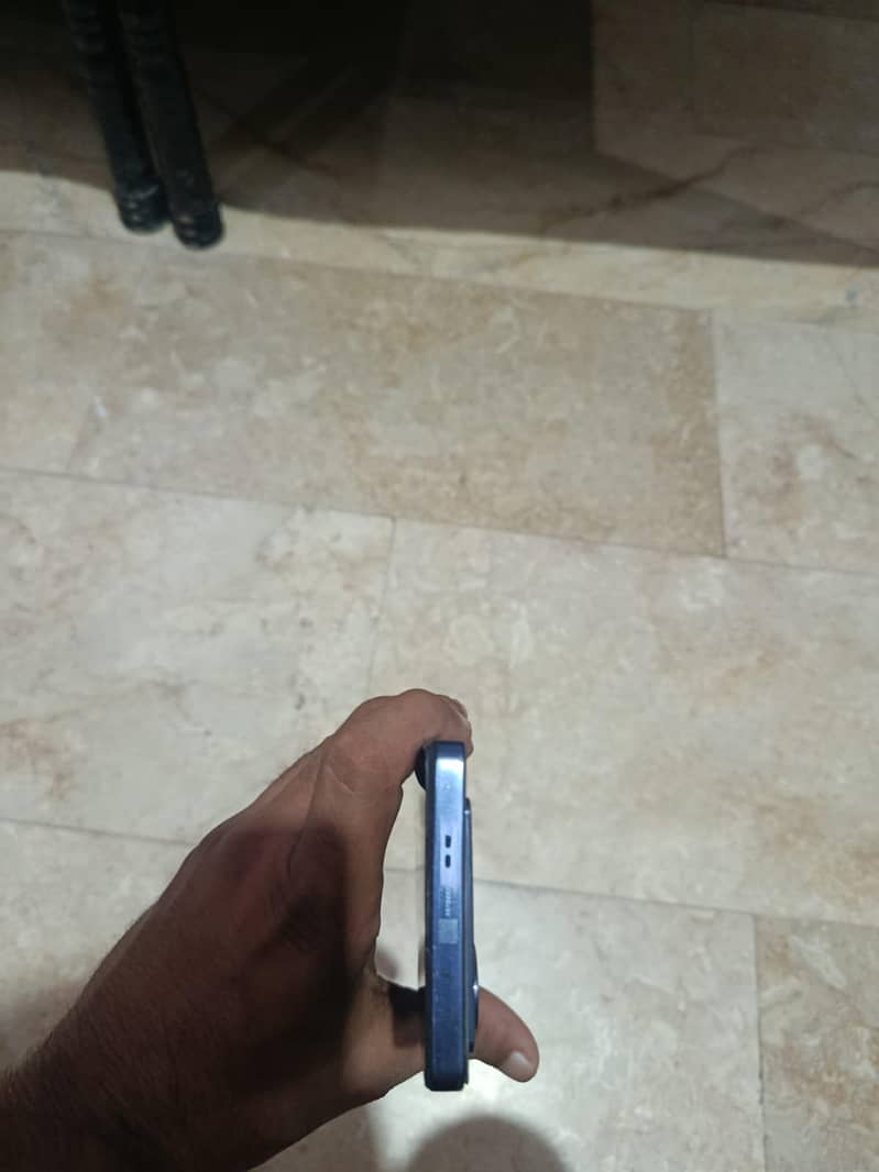 Infinix Note 40 6