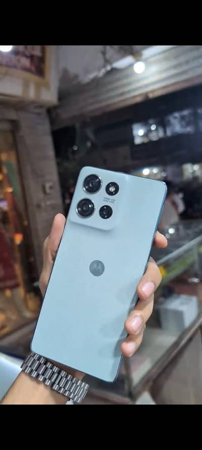 Motorola Moto G75