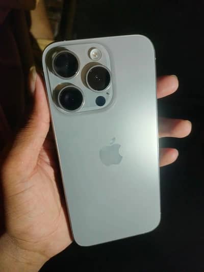 Apple iPhone 15 Pro Max