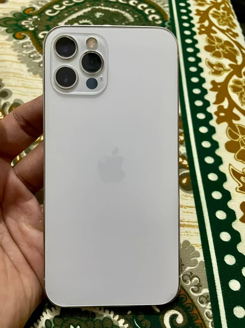 Apple iPhone 12 Pro JV 5