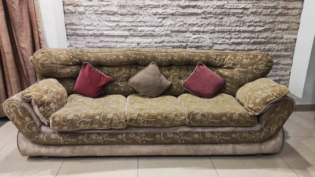 Sofa Set- 5 seater 0