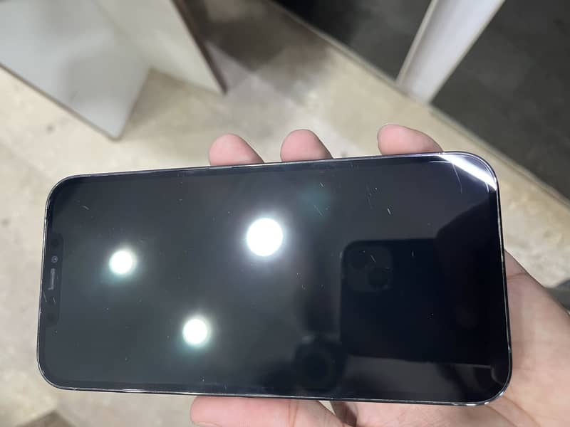 Apple iPhone 12 Pro Max 1