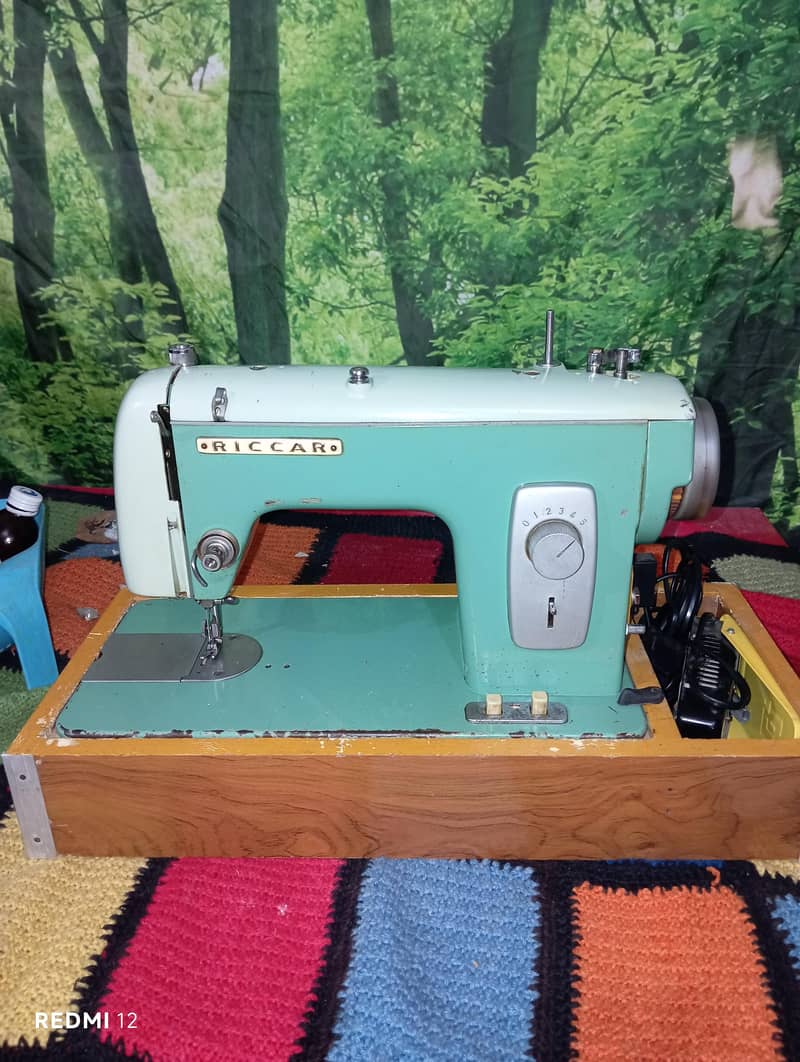 Original Sewing Machine 0