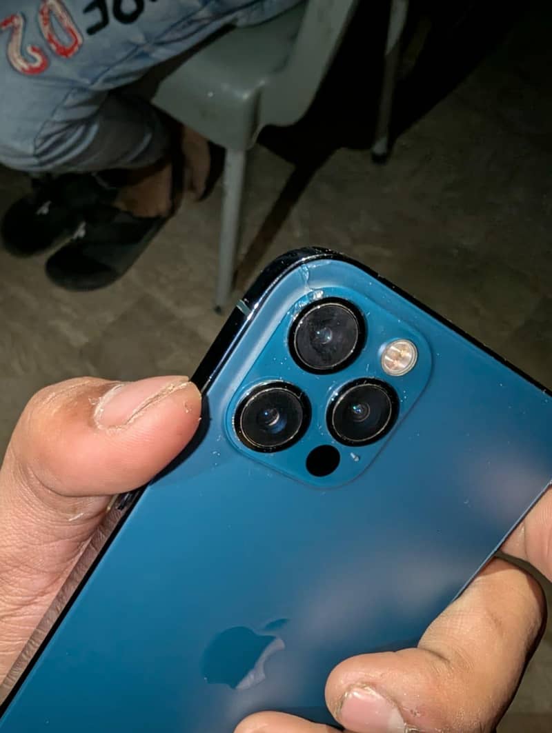 Apple iPhone 12 Pro 3
