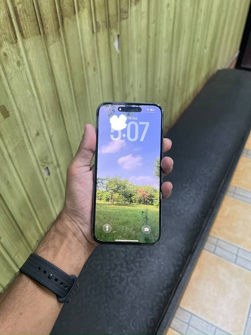 Apple iPhone 14 Pro Max 3