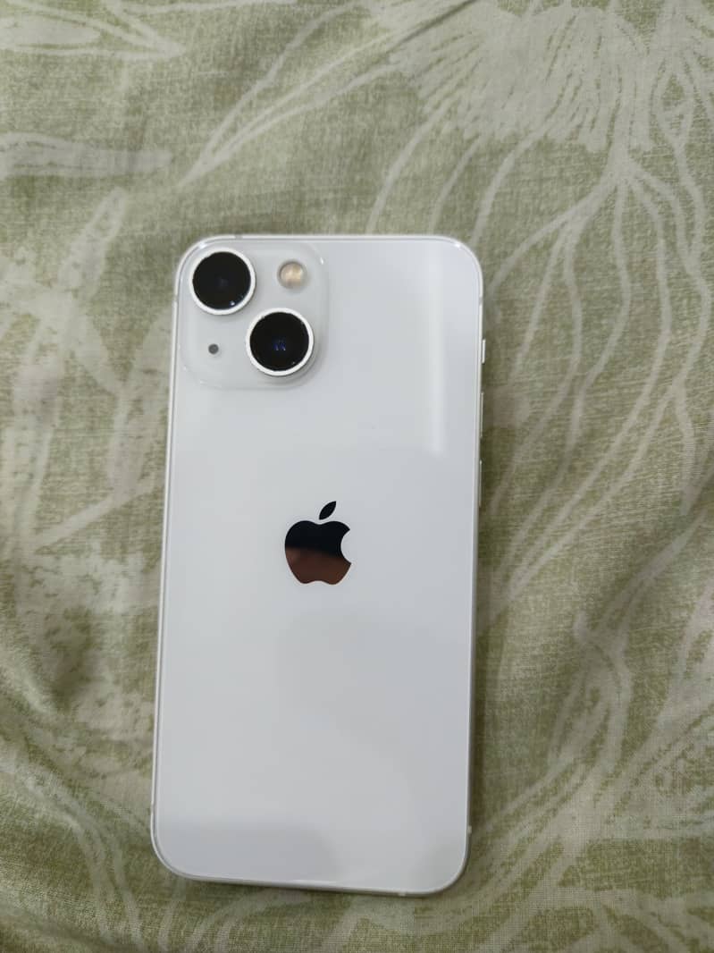 Apple iPhone 13 mini 0
