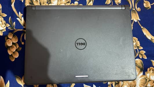 Dell laptop Core i5 4th Generation