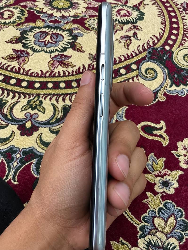 One Plus 9pro mobile 1