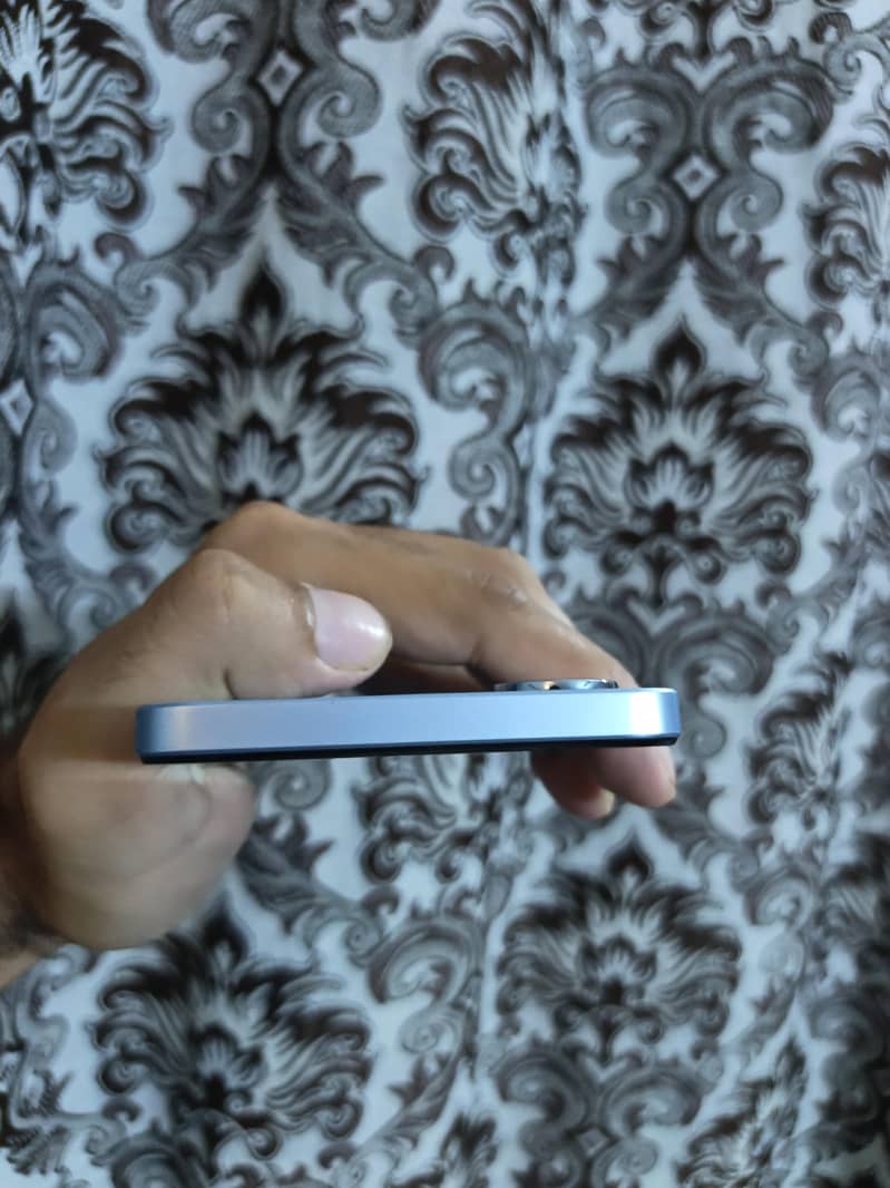 Realme Note 60 3