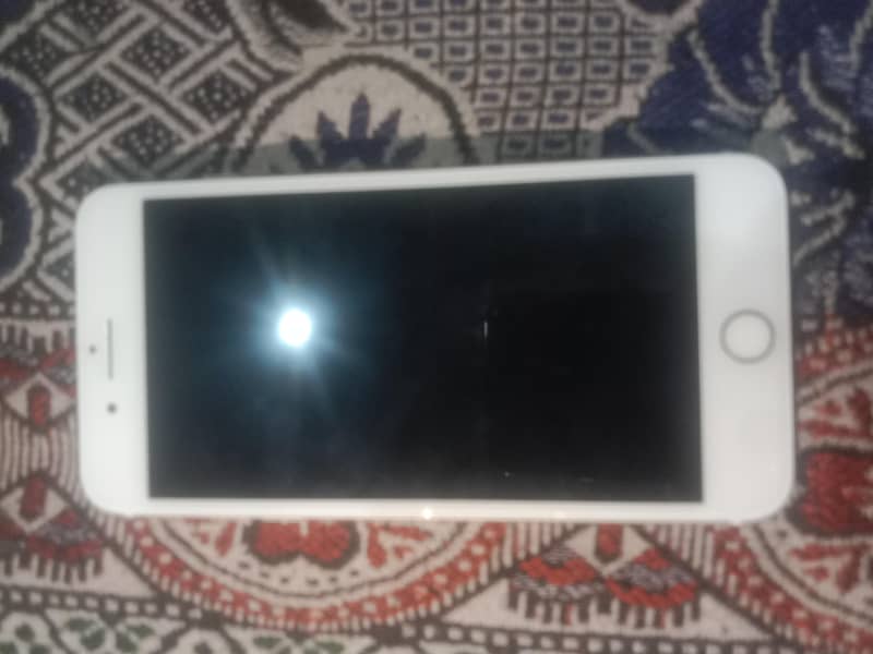Apple iPhone 7 Plus 1