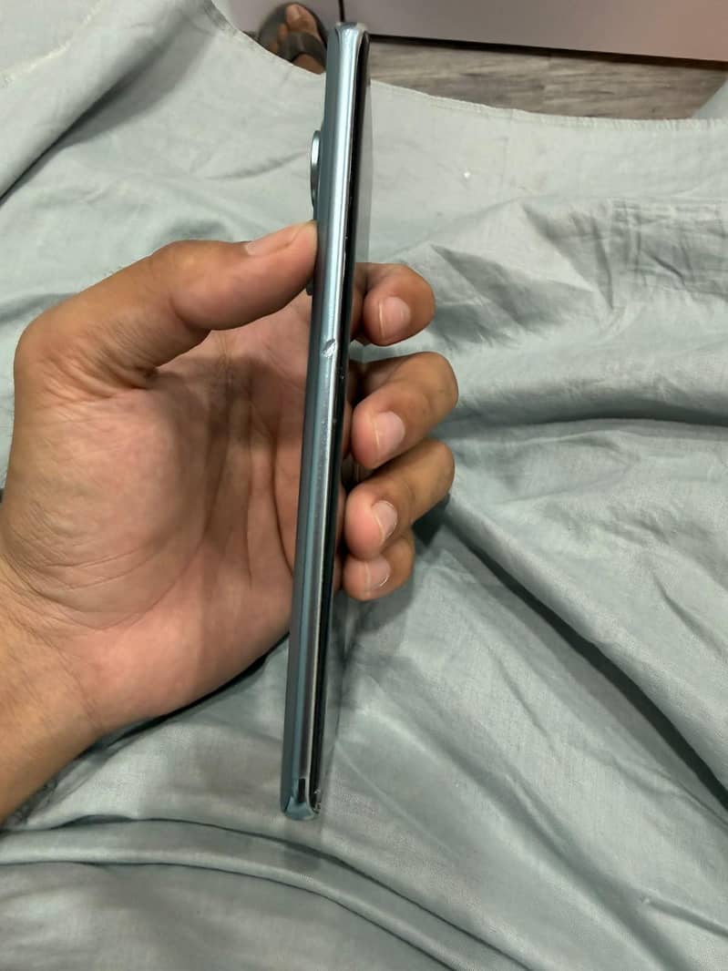 Xiaomi Redmi Note 14 Pro 1