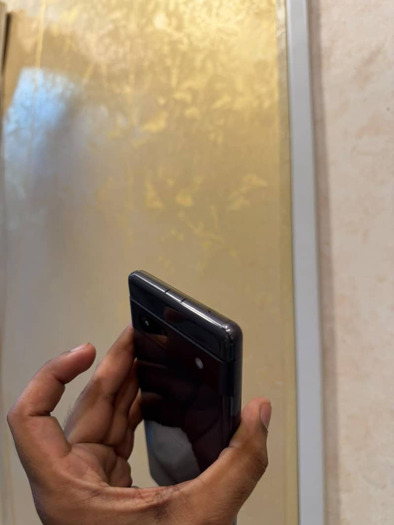 Google Pixel 7a 1