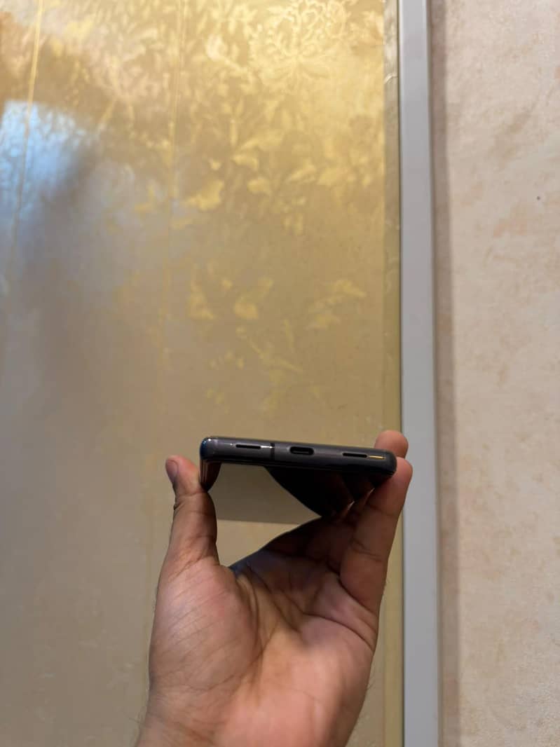 Google Pixel 7a 5