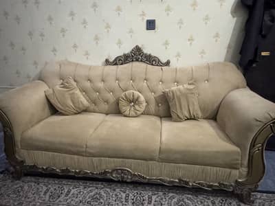 Sofa set for sale in good condition