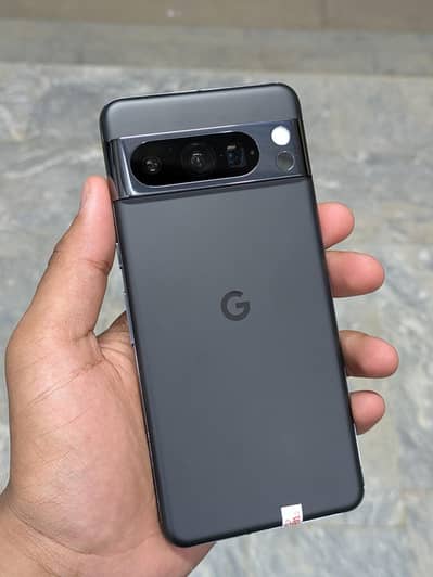 Google Pixel 8 Pro