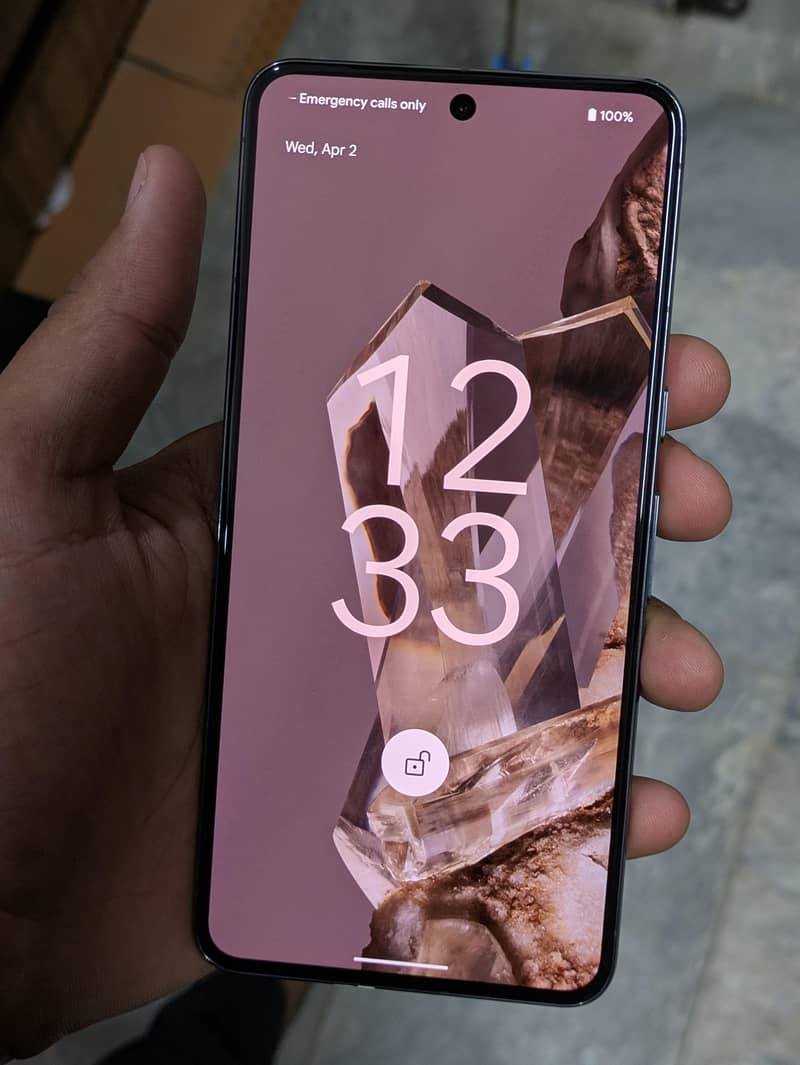 Google Pixel 8 Pro 4