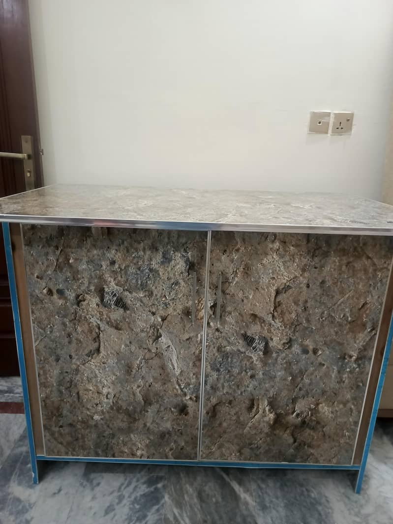 iron table 1