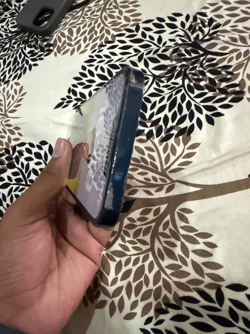 Mobile 13 5