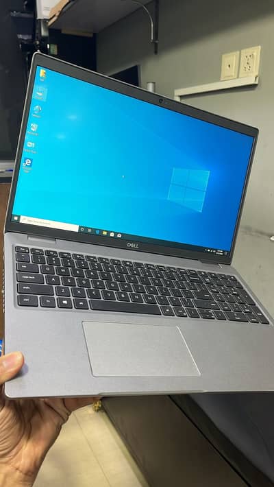 Dell Latitude 7420 Core i5 11th Gen 16GB/256GB Touch 15 Days Warranty