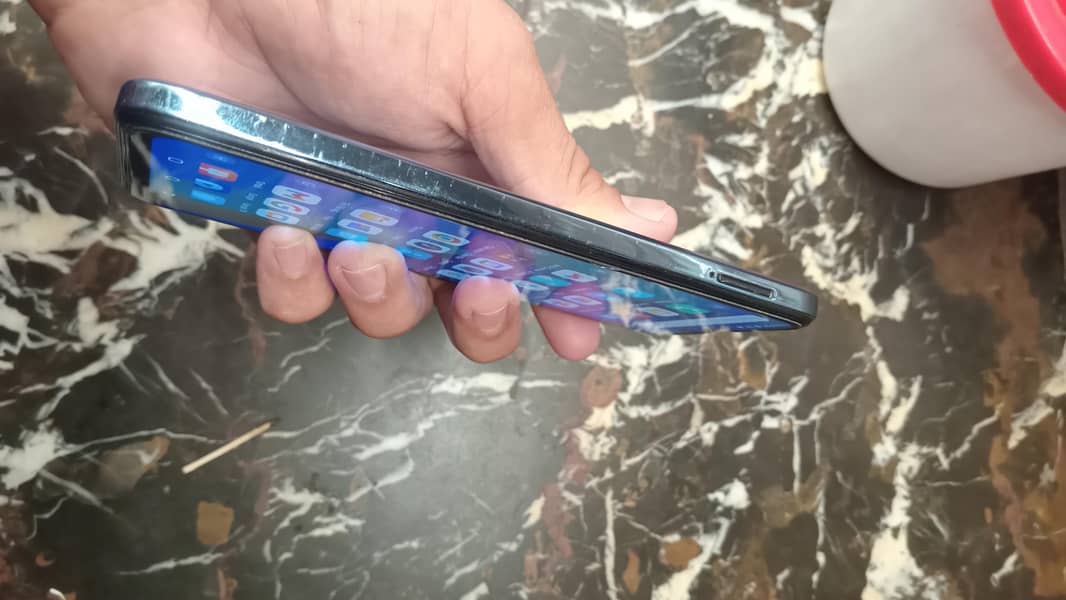 Tecno Spark 10C 8