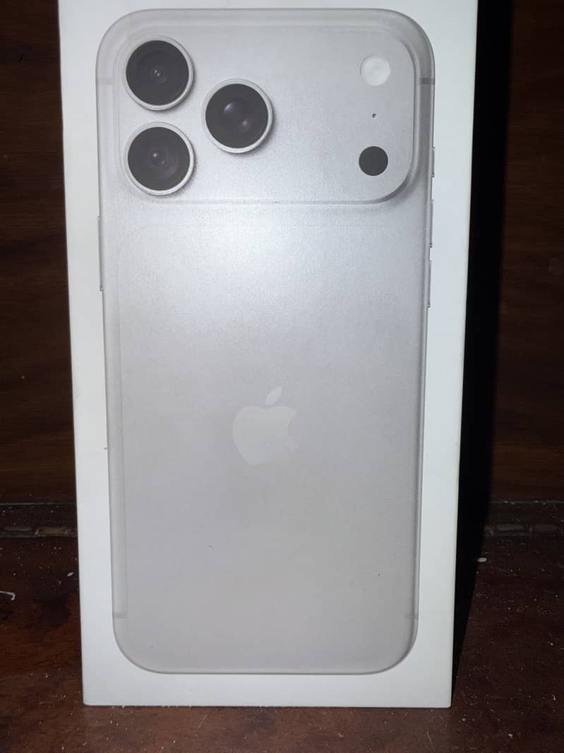 Apple iPhone 18 Pro Max 0