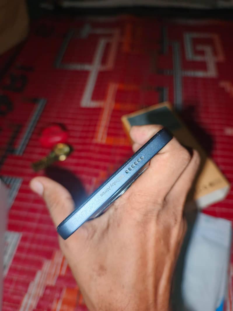 Tecno SPARK 30 7