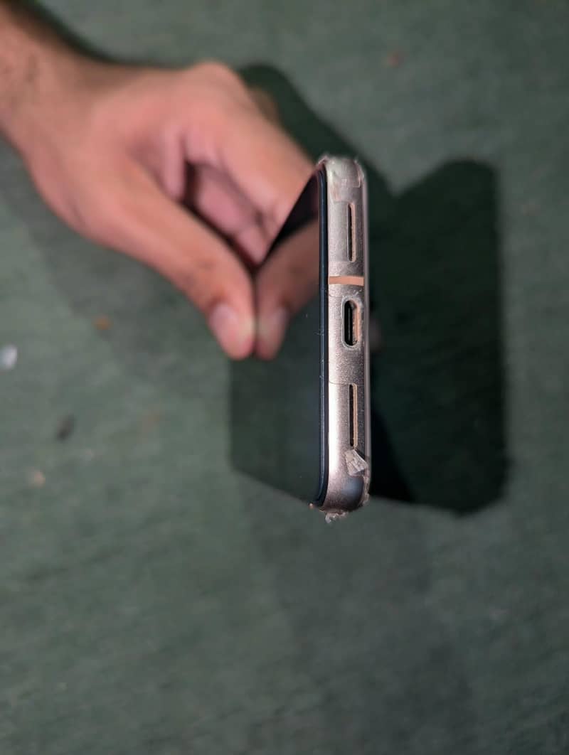 Google Pixel 8 7