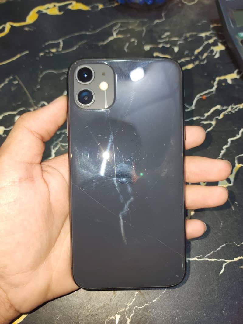 Apple iPhone 11 0