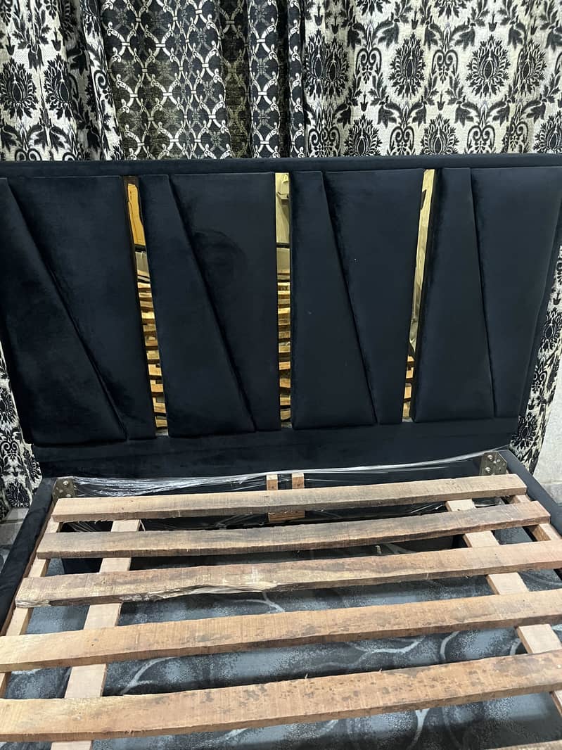 Single Bed 2