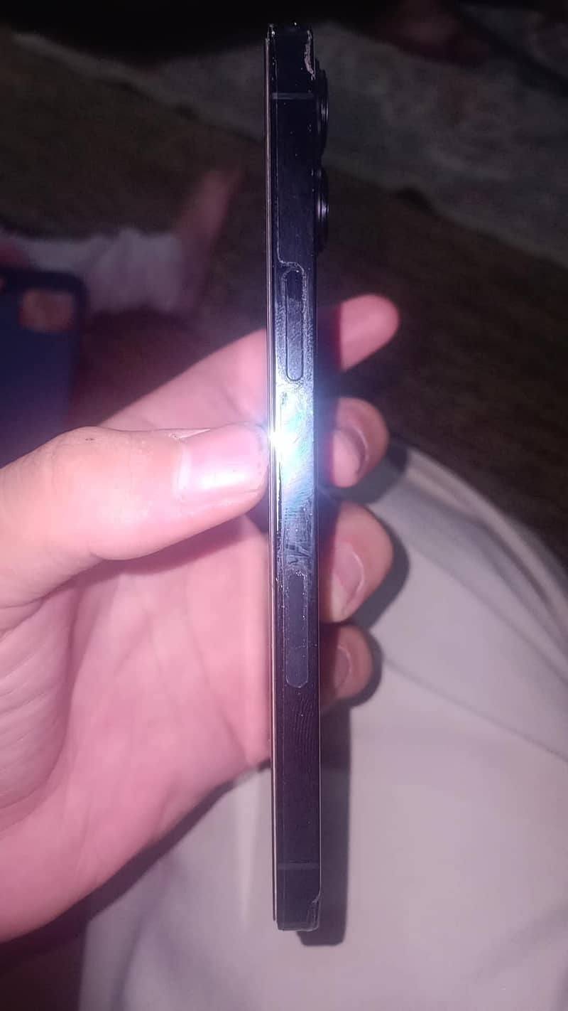 Apple iPhone 12 pro max 2