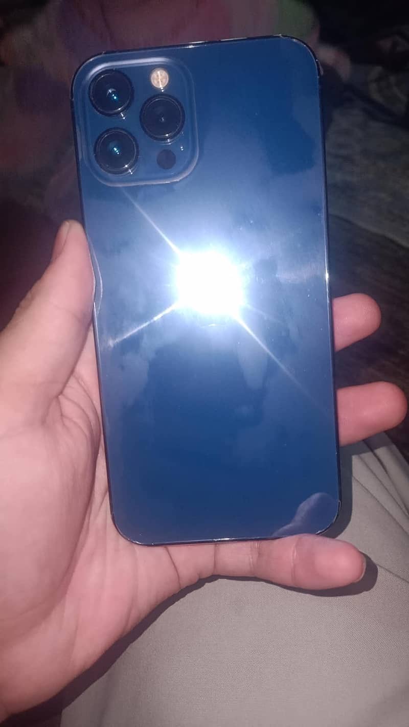 Apple iPhone 12 pro max 3