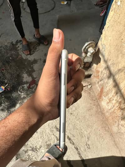 Apple iPhone XR