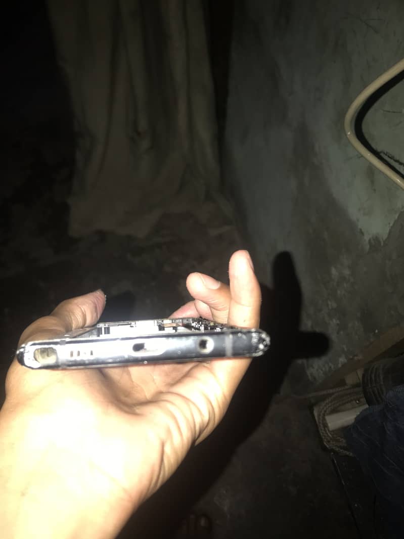Samsung Mobile Note 9 1
