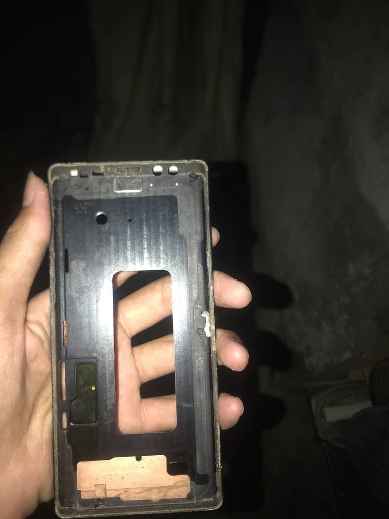 Samsung Mobile Note 9 5