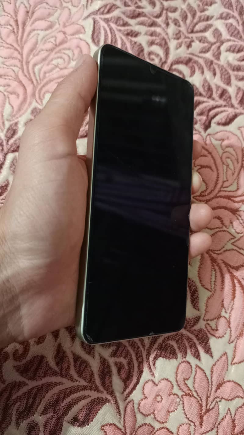 Samsung Mobile A06 2