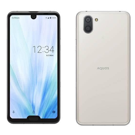 Sharp Aquos R3 0