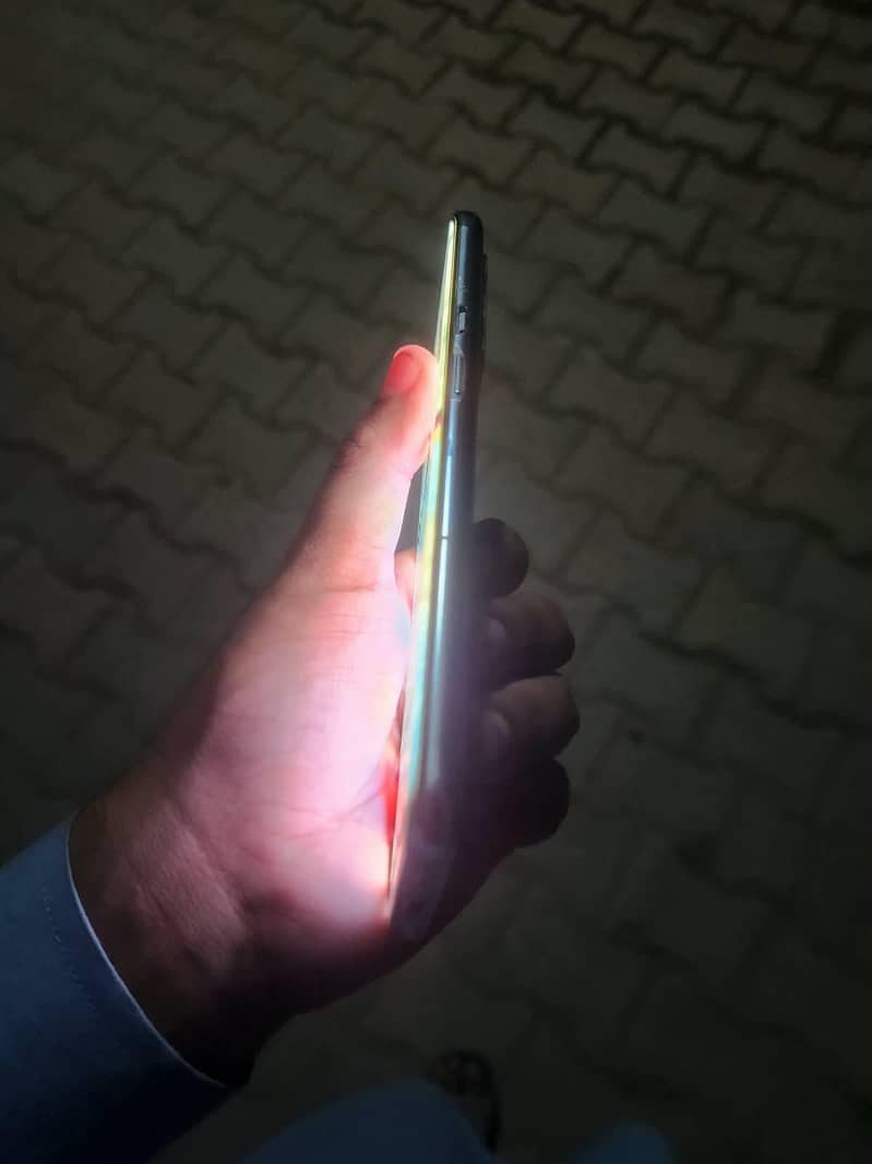 One Plus 9 Pro 5g 7