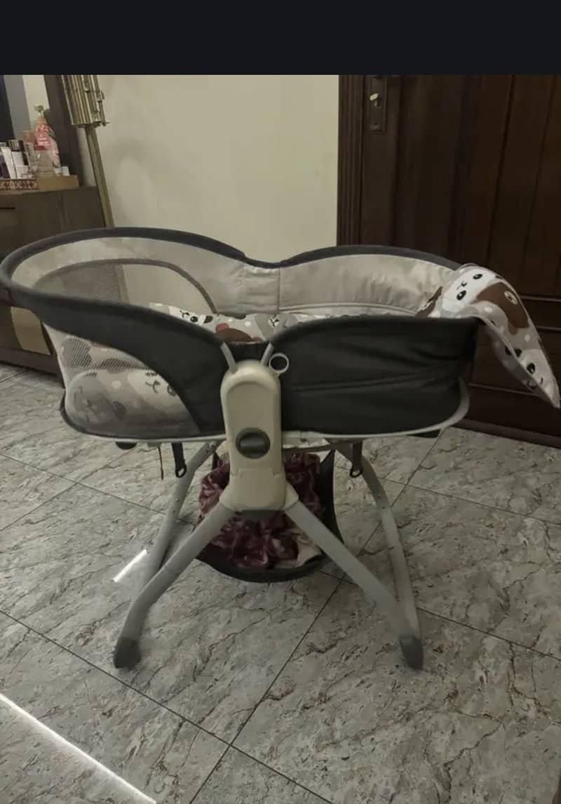 Baby cot 0