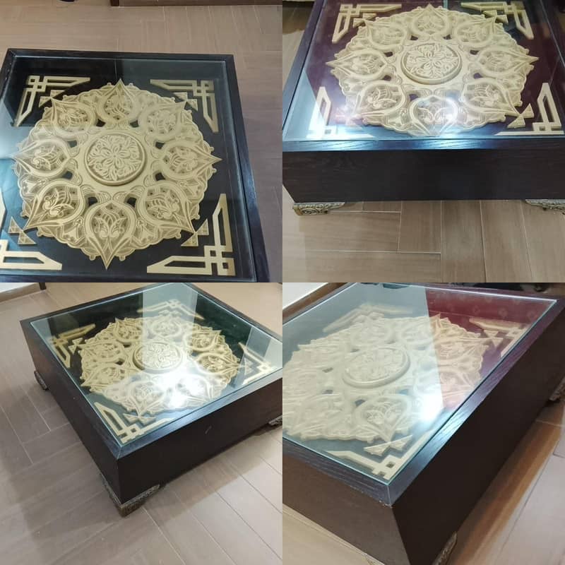 Center Table 0