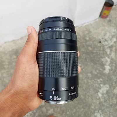 Canon 75-300mm lens for sale full ok