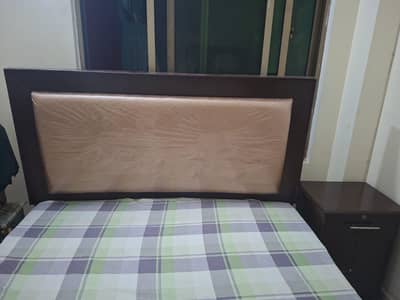 Double size bed
