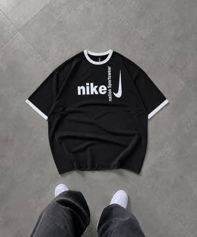 Men's Oversized Graphic T-Shirt – Trendy Streetwear Style